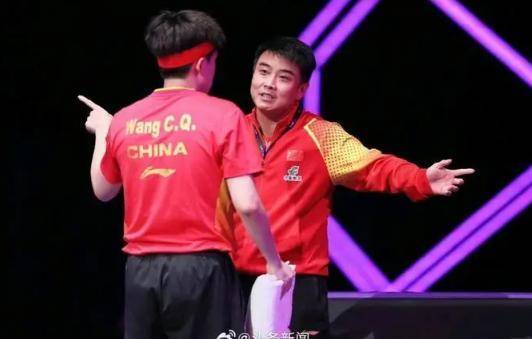 text, 势而为, 搞得跟国乒 text, 势而为, 搞得跟国乒